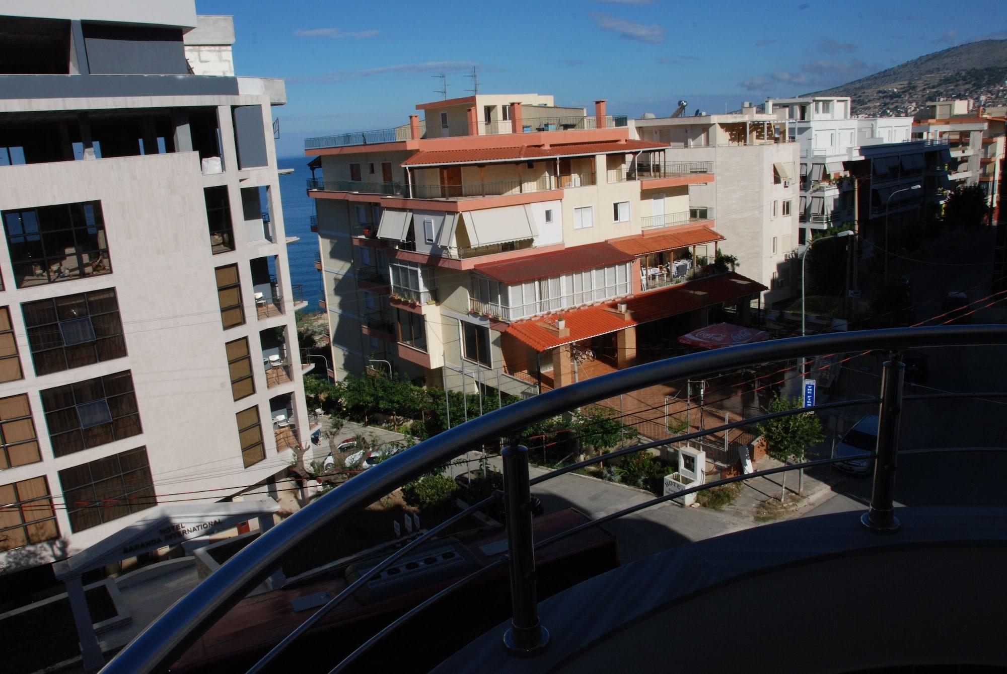Arel 4* Saranda