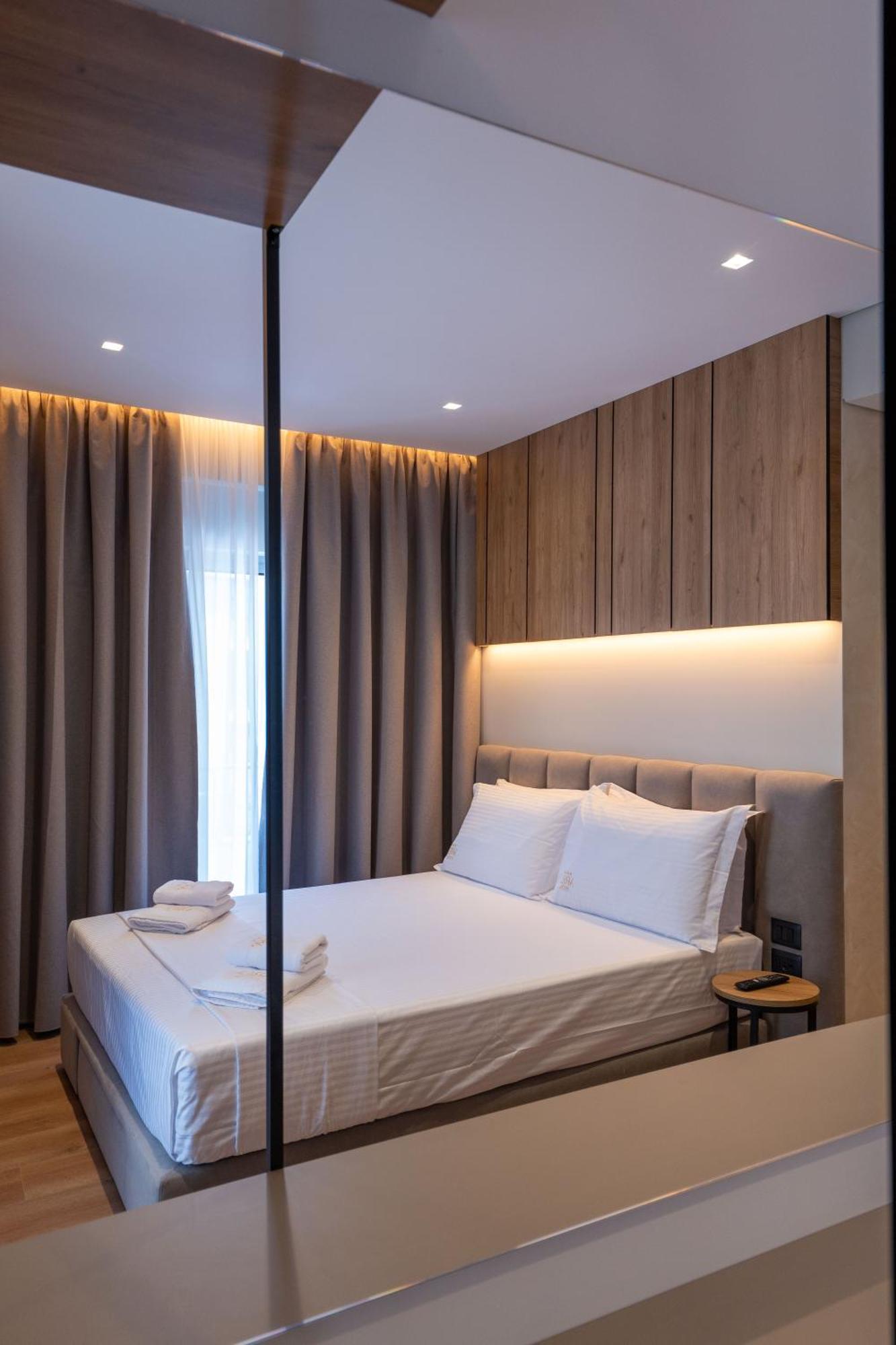 Arel Hotel 4*